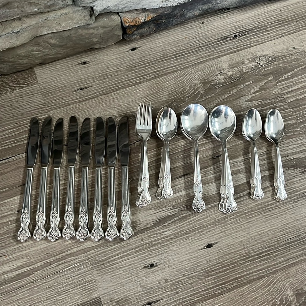 Vintage W.M. manufacturing co. silverware set